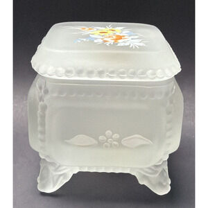 Vtg Westmoreland Frosted Satin Glass Beaded Rim Trinket Vanity Box Hand Painted